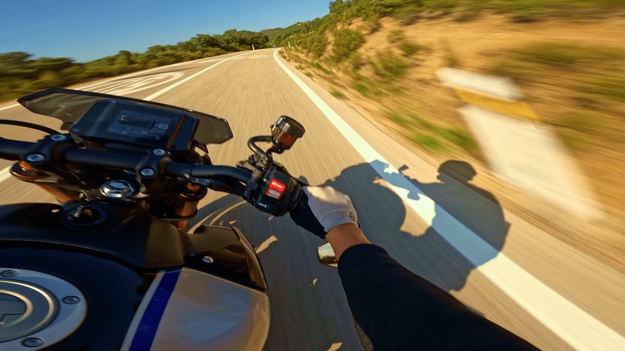 MT-09 SP Full Throttle - Akrapovic Pure Sound