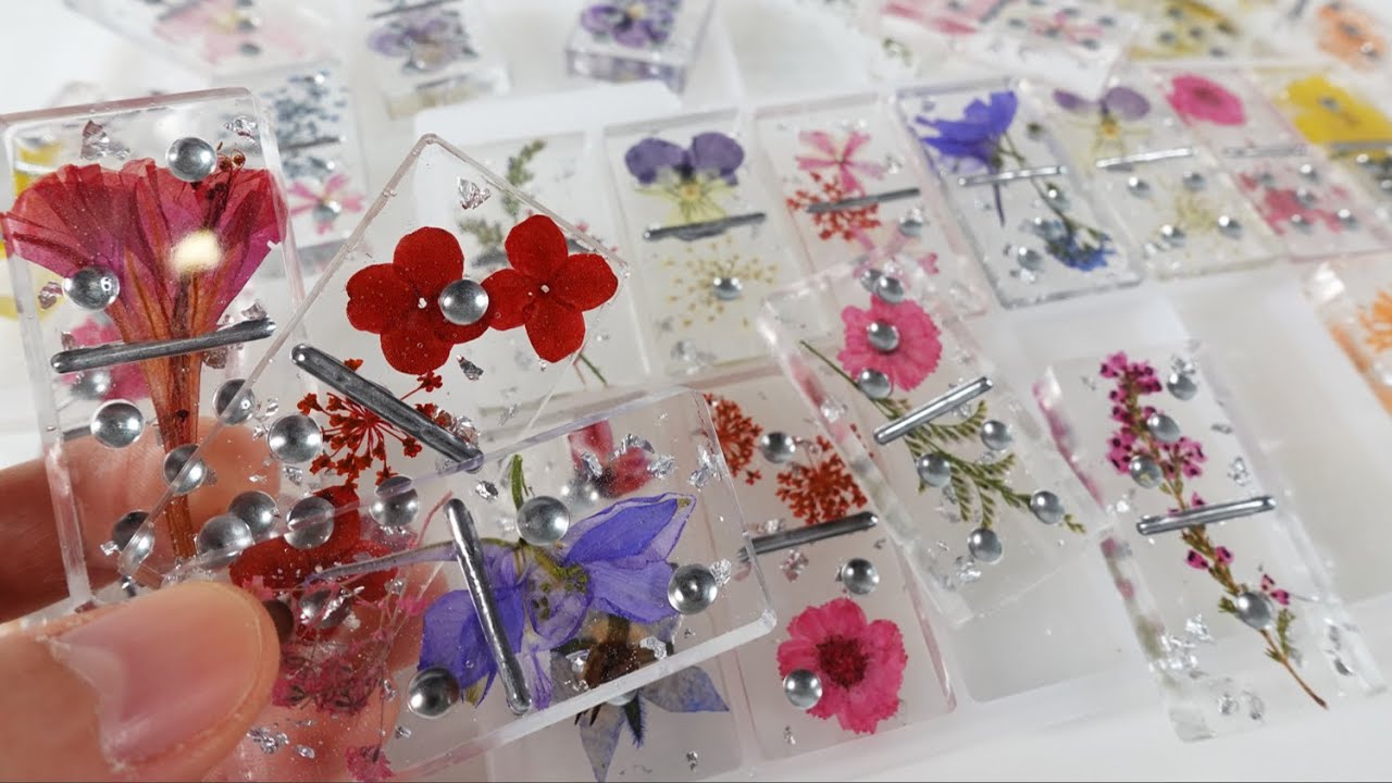 Watch me Resin - Dominoes with Real Flowers