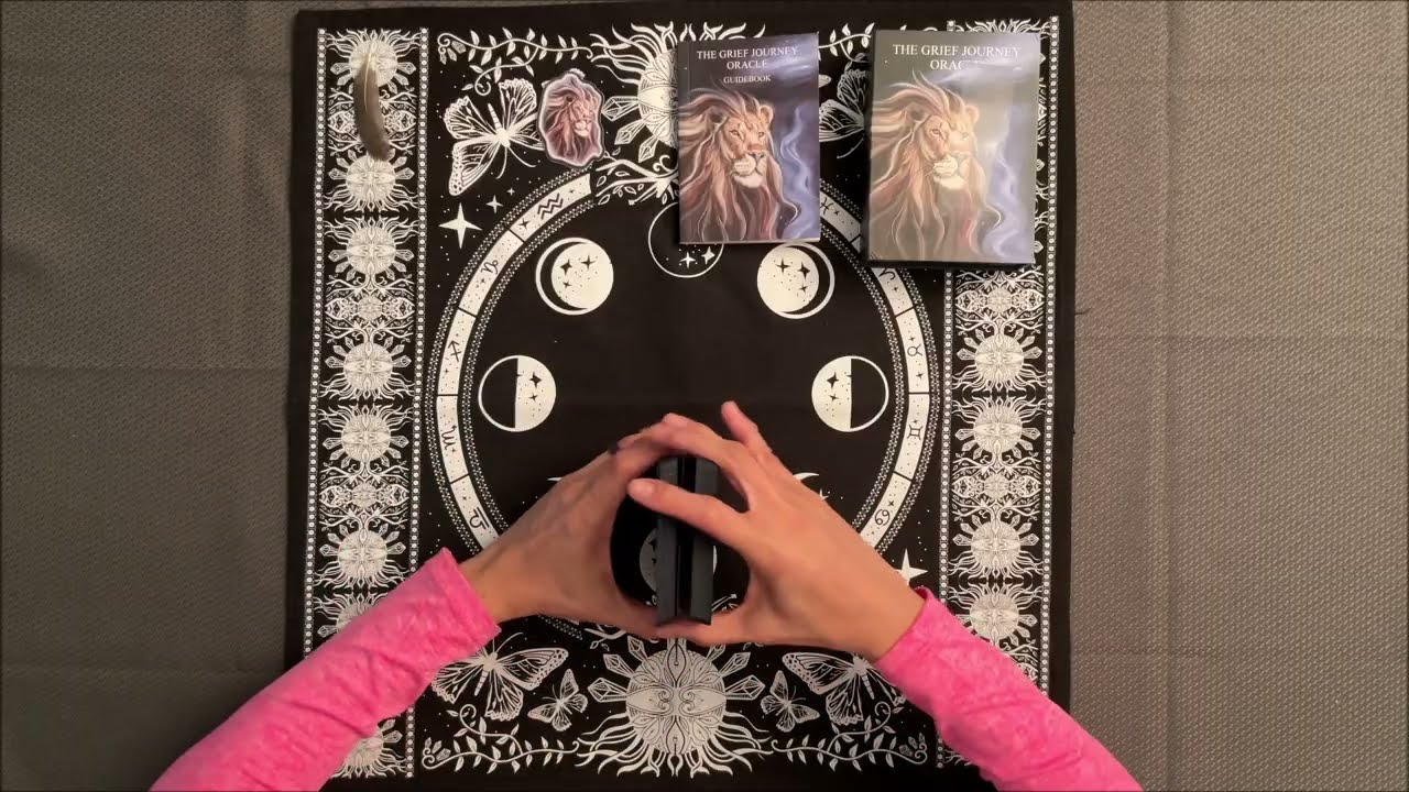 Unboxing and brief first impressions: The Grief Journey Oracle by Marion Kirk & Teri Cottrell