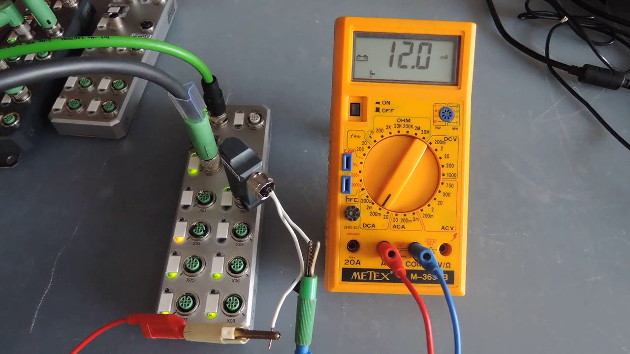 Phoenix Contact Profinet IO moduly s IO Link / Axioline IO-Link analog outputs to Profinet S7-1200