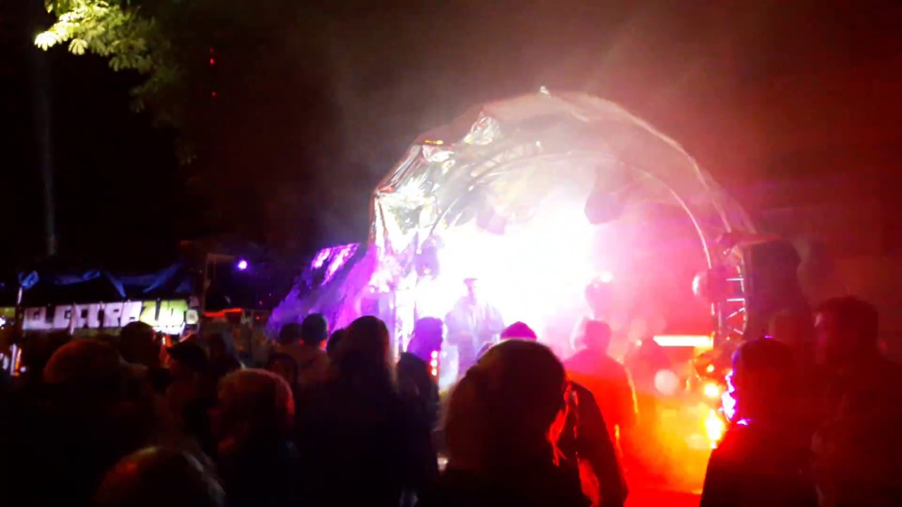 Nachtumzug / Party Elbhangfest Dresden 23./24.06.2018