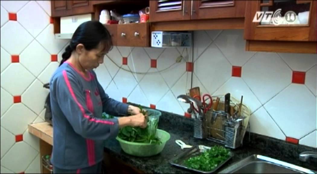 VTC14_Nguy cơ từ việc sử dụng rau tồn dư nitrate_26082013