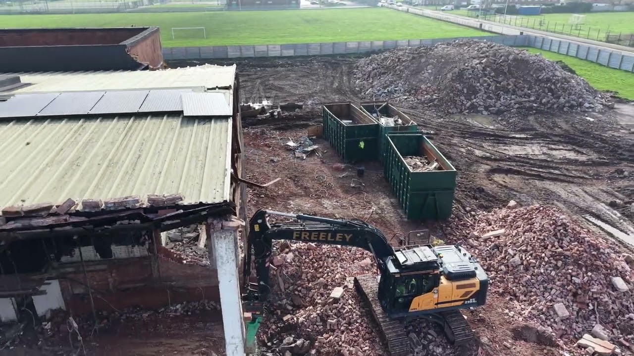 ##Demolition #drone #inside #SKIP #leisure 