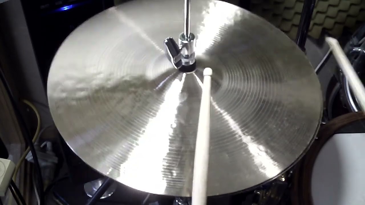 14 Hats LP Top, 1166g & 936g - Handcrafted cymbals by Craig Lauritsen