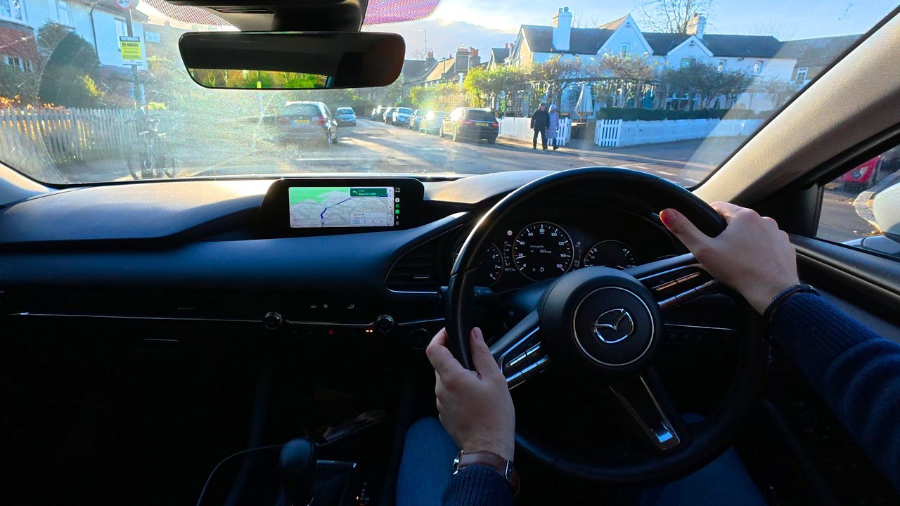 Relaxing Drive Through Beautiful SW London 🇬🇧 | Mazda 3 ASMR Cabin View Driving | 4 Wheel Reel