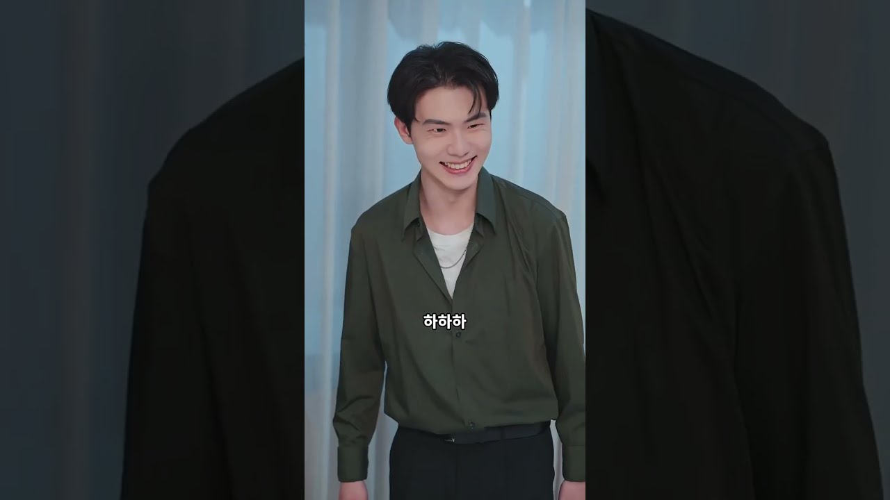 5살 소녀가 엄마를 살리려 세 가지 일을 하다… CEO에게 실종된 딸로 밝혀졌다?! 그는 즉시 그녀를 집으로 데려갔다.
