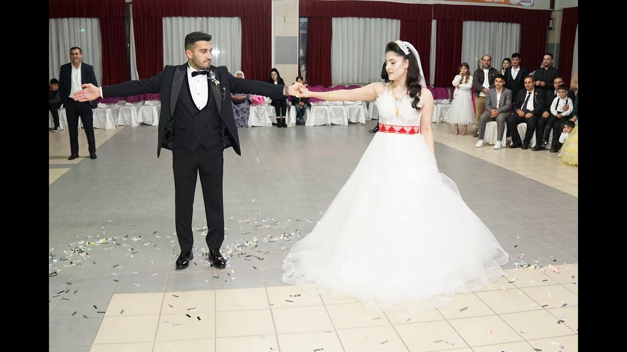 HİLAL & NİHAT - Gelin Damat Girişi (Bana Ellerini Ver & Ağlatan Kafe & Çerkez Dansı & İlk Dans)