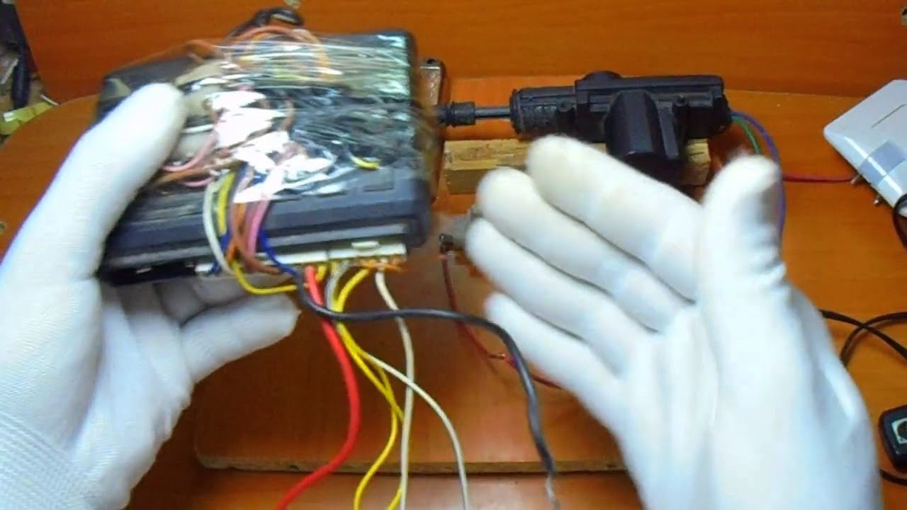 فتح باب المنزل عن بعد Open the door of the house remotely