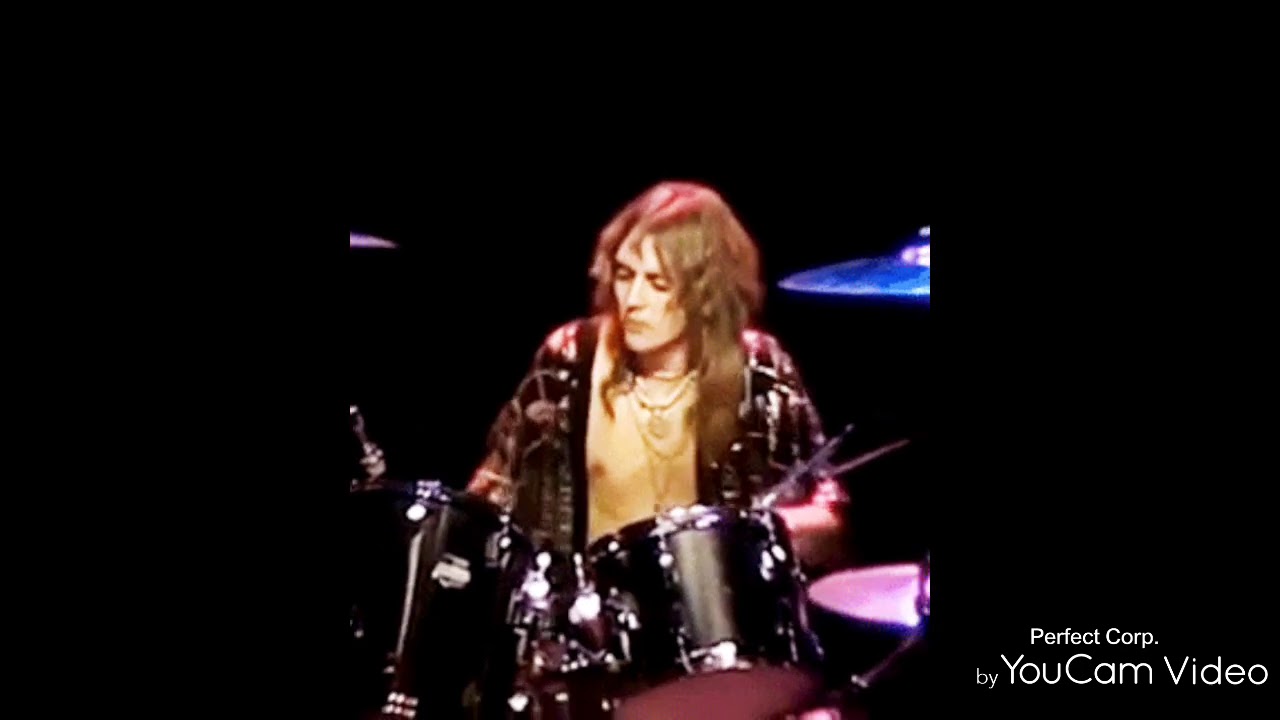 Let's drowse with Roger Taylor😎