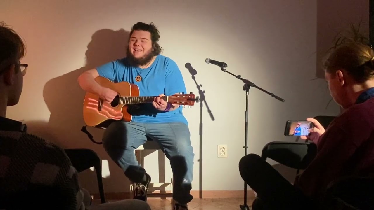 Кеша Либераха - Миг &ndash; и мы на крыше [25.01.2025, Queer Cafe]