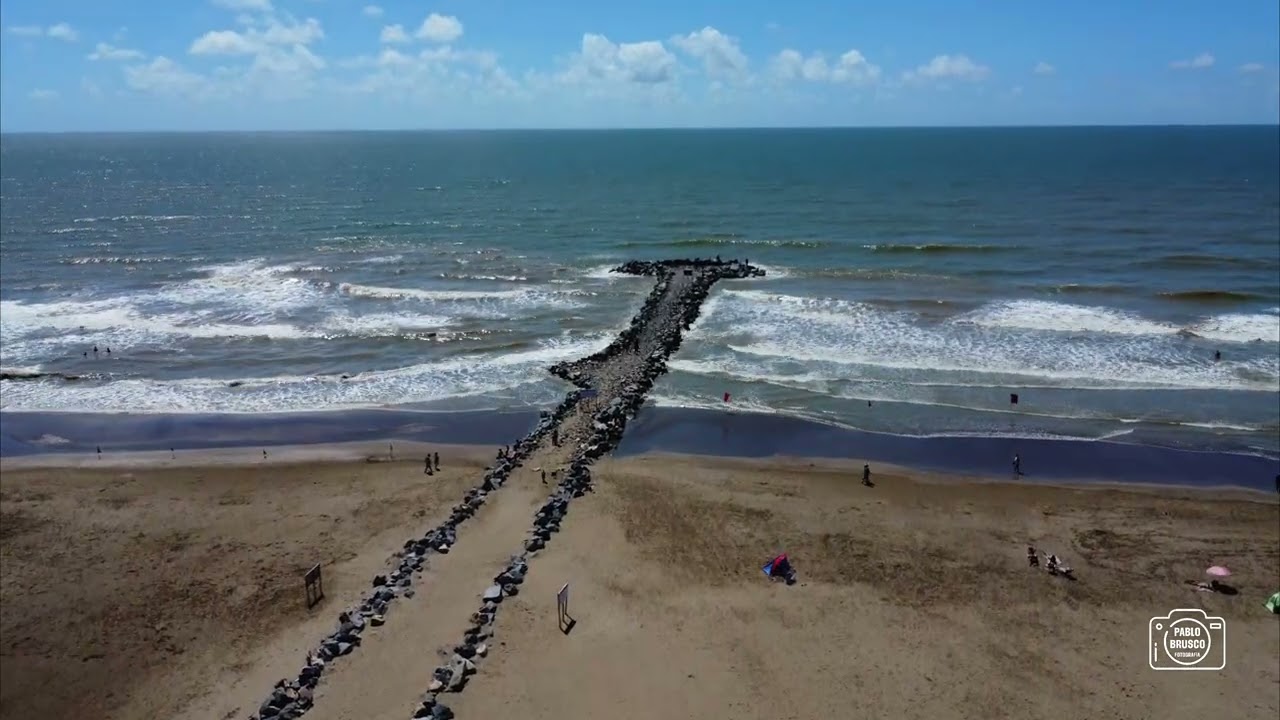 Vista aérea de Las Toninas en 2025 - Drone 4k
