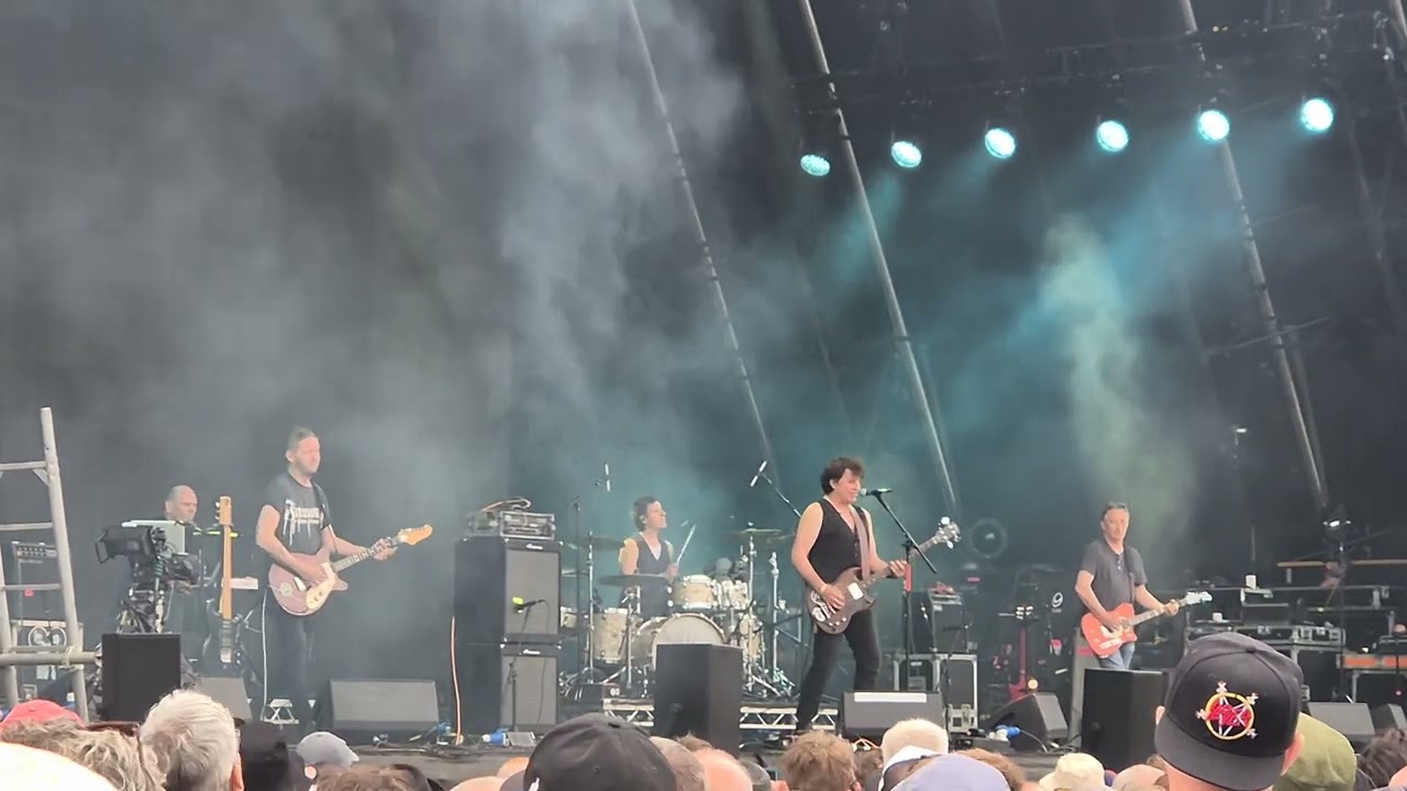 The Chameleons-Perfume Garden (Forever Now, Milton Keynes, 22/06/2025)
