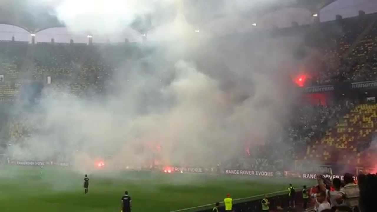 U Cluj - fcsb, finala cupei romaniei. Torte si bombe