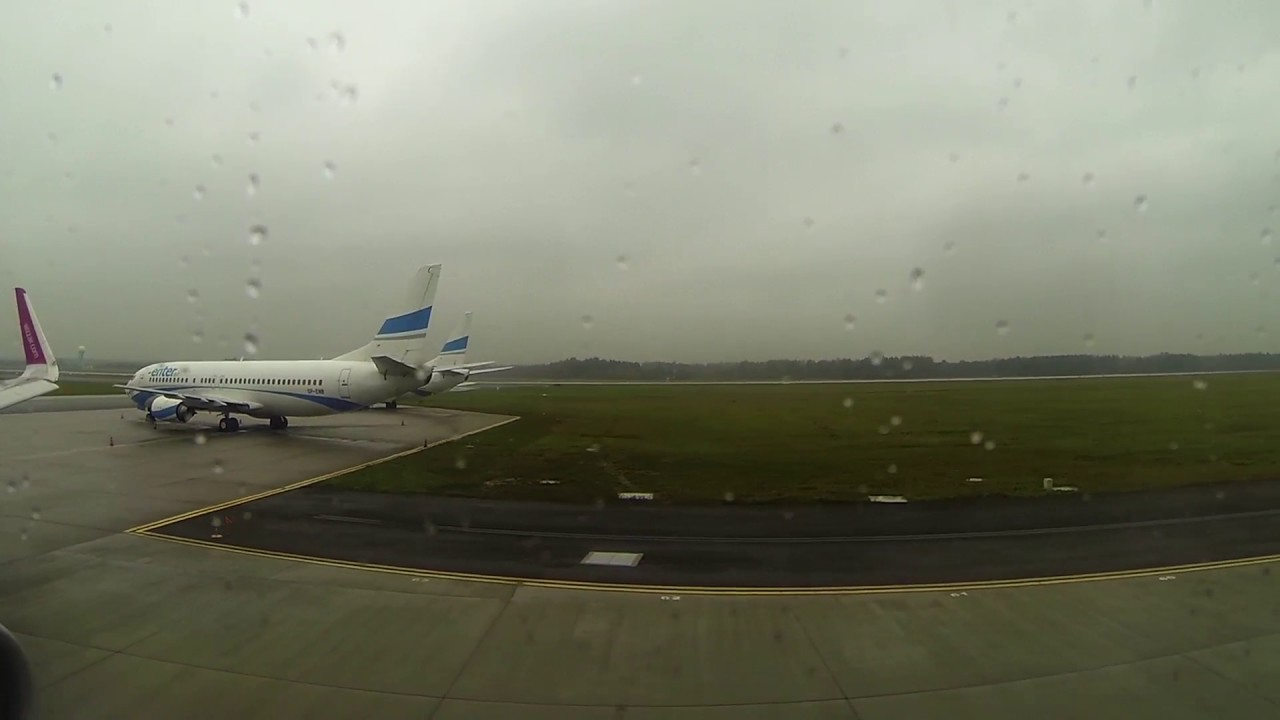 First flight to Dubai  1.11.2016 Wizzair Airbus A320-232 reg: HA-LYN Taxi to runway 27, Takeoff KTW