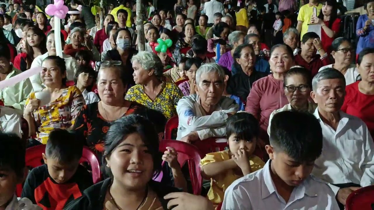 PHỐ XUÂN (Hoài An) Ca sĩ: Thành Danh | KHAI MẠC CHƯƠNG TRÌNH THÁNH CA XUÂN #gxanthoidong#ghxomchieu
