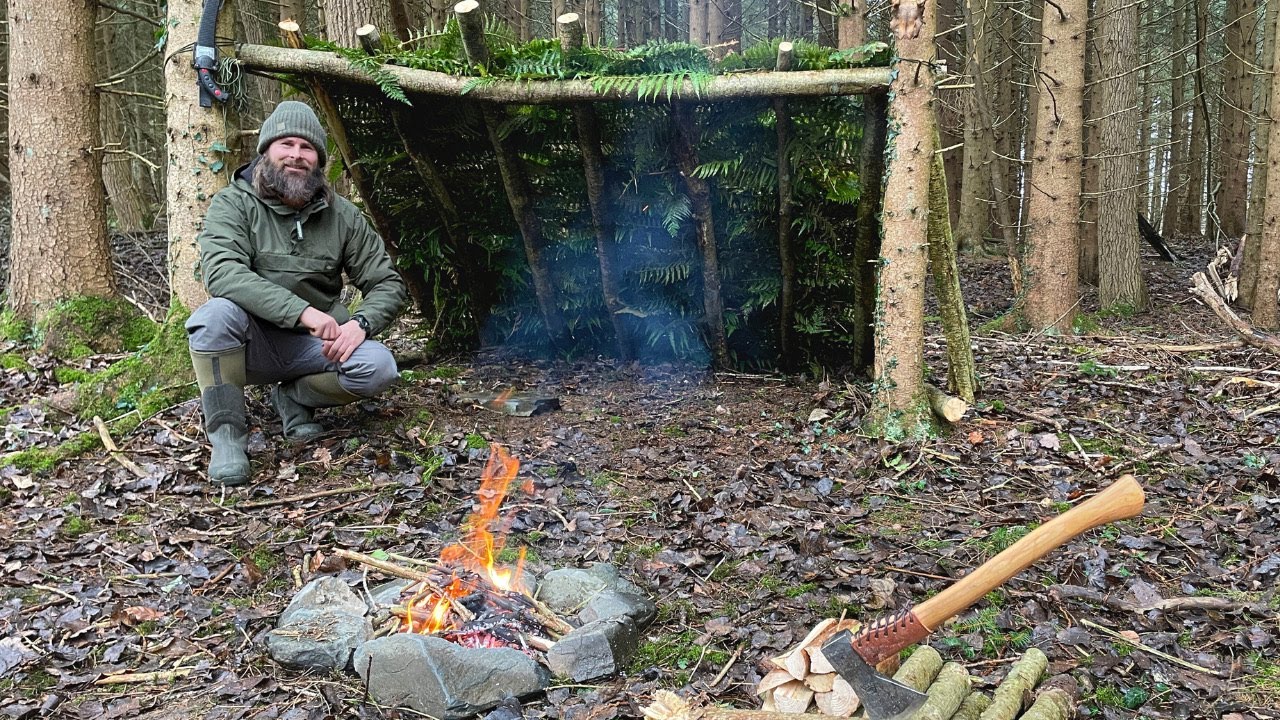 Living in the Woods for the Day | Solo Bushcraft Trip