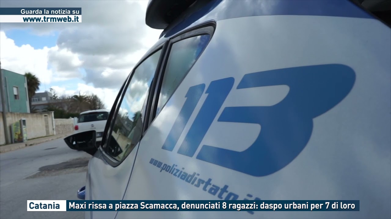 Catania - Maxi rissa a piazza Scamacca, denunciati 8 ragazzi: daspo urbani per 7 di loro
