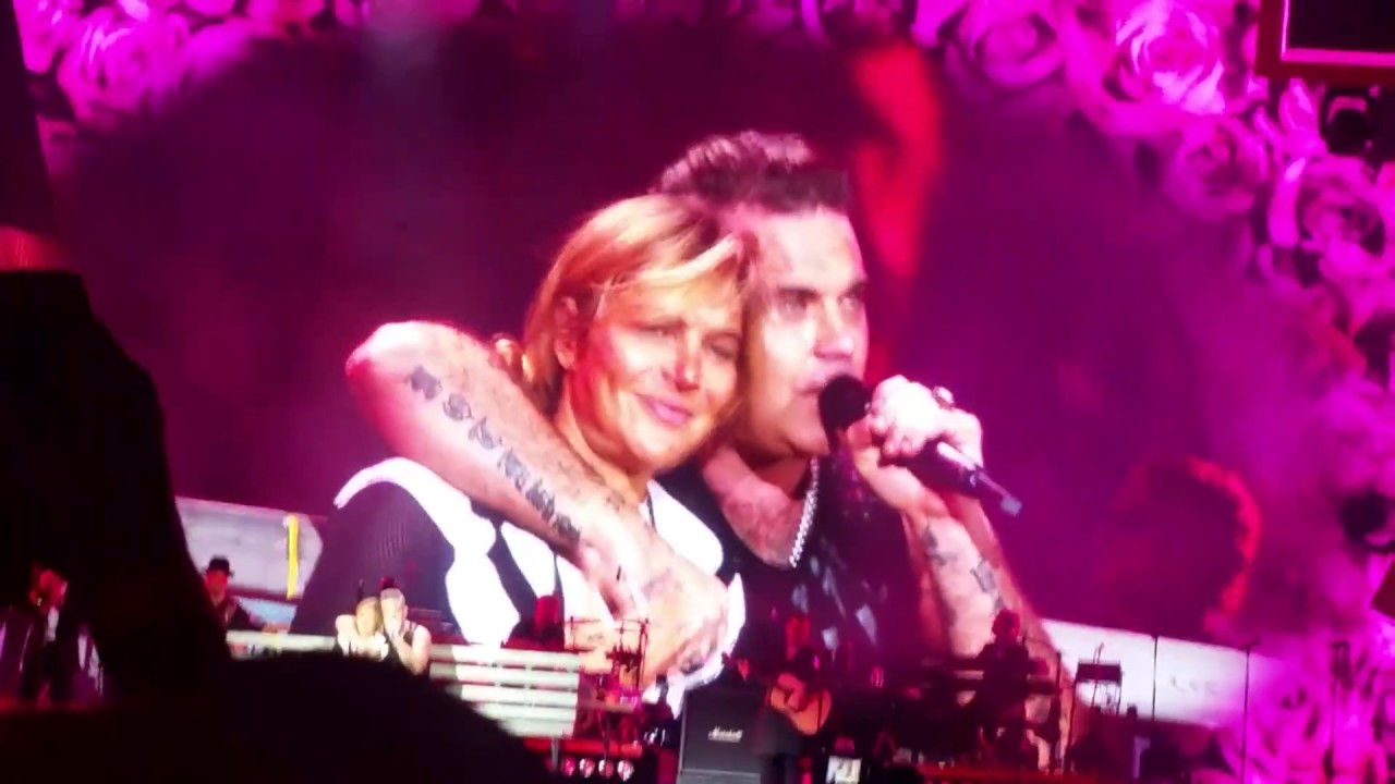 Robbie Williams ☆ Ayda on stage ☆ Something Stupid ☆ live in Prague 19.08.2017