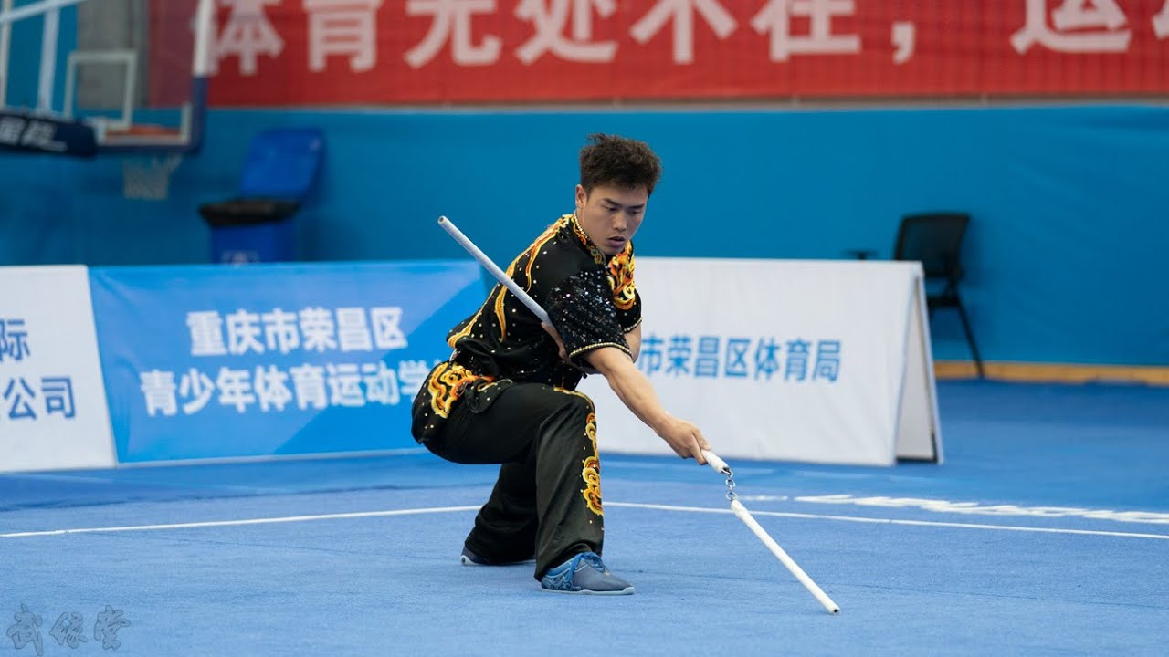 三节棍  第1名 四川 曲木以果 8.943分 23年全国武术套路冠军赛 传统套路 National Wushu Routine Championship Traditional Routine