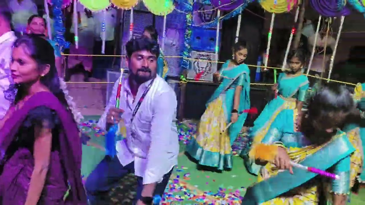 అశోక్ కోలాటం మైదుకూరు 9010051312 వేపరాలలో గజ్జల పూజ లో నెల్లూరి నిరజన అంటూ చూడండి 