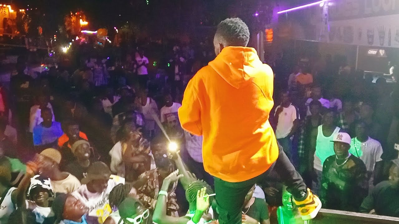 EEZZY ELECTRIFIED PERFORMANCE AT THE ICE CREAM FESTIVAL AT GLASS LOUNGE LIRA.