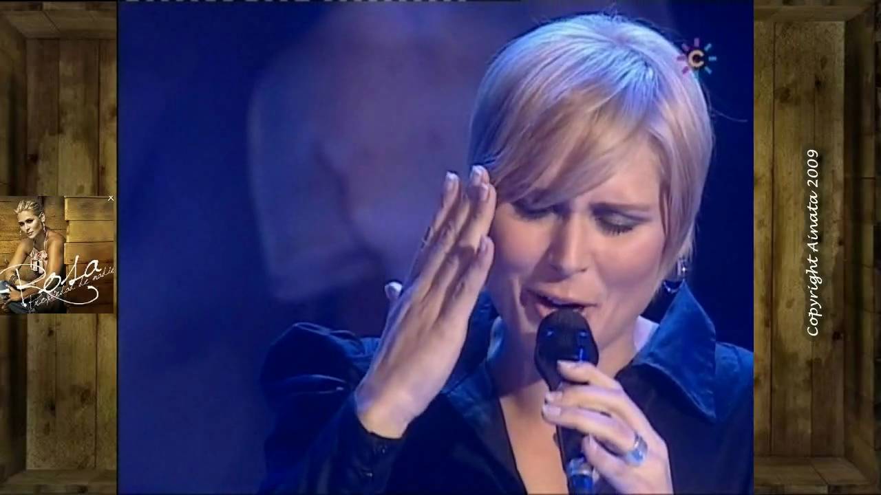 ROSA LÓPEZ CANTA 
