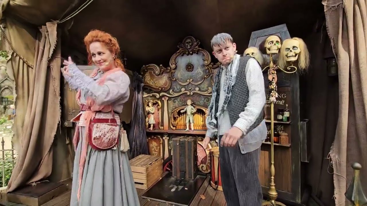 Dr Charlatans Cabaret Macabre 02-10-2025 @ Efteling 13:00