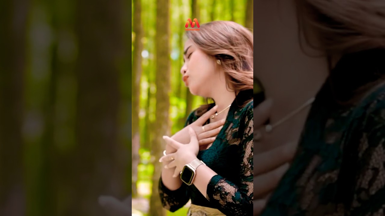 Dini Kurnia Feat Mufly Key- Ayang Ayang #ayangayang #dinikurnia #muflykey #megarecord