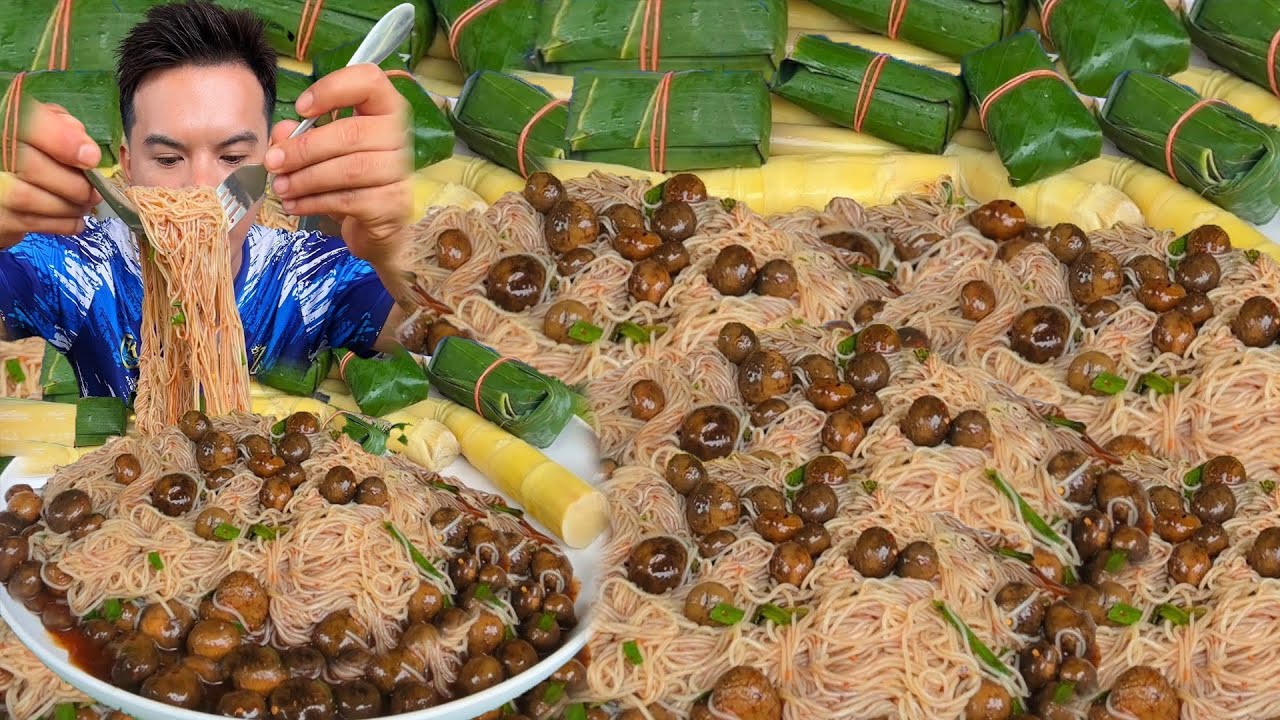 ขนมจีนซาวน้ำปูร้าพาแซ่บ ใส่เห็ดเพาะอ่อนๆ