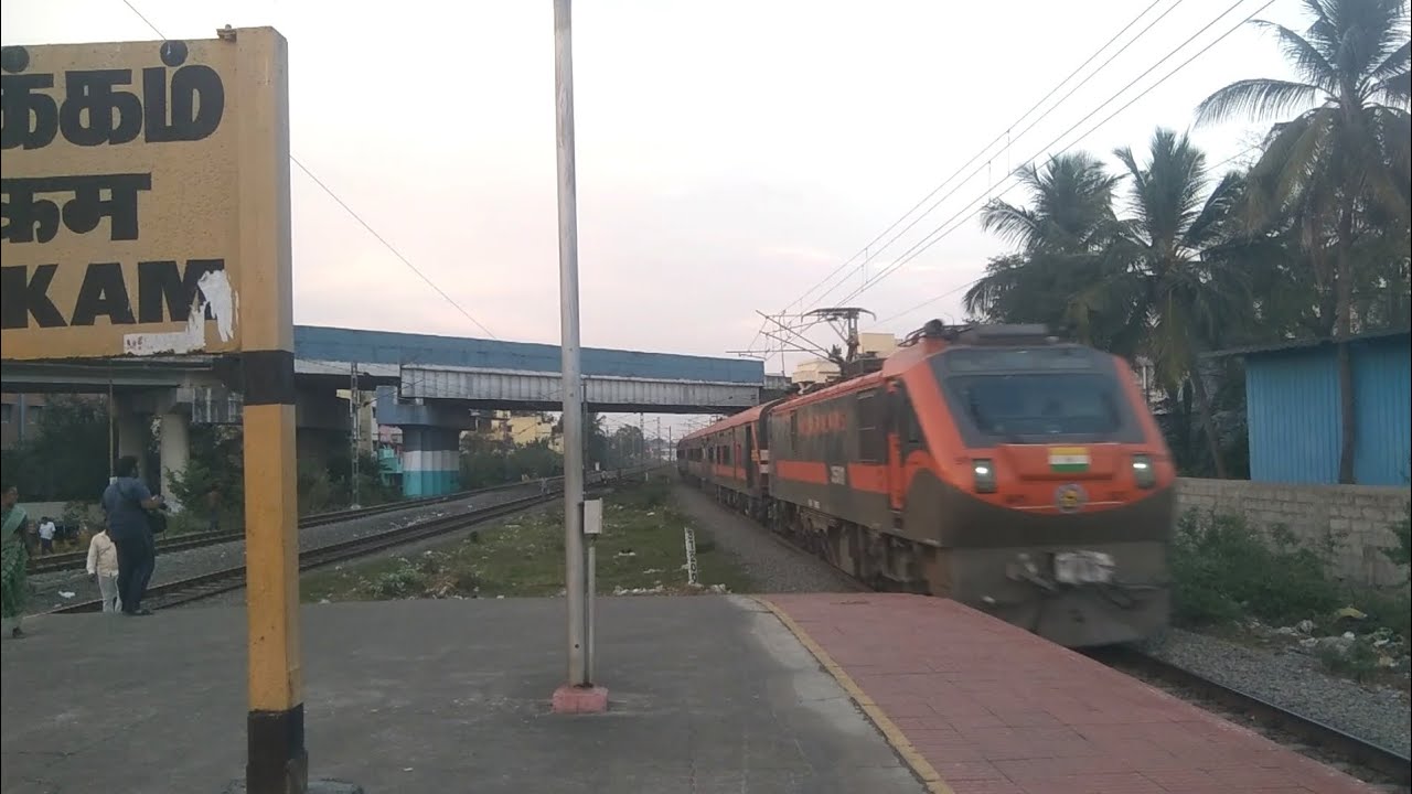 16121 Tambaram Trivandrum Amrit Bharat Express Skipping Urapakkam At Full Speed 110KMPH [IR]