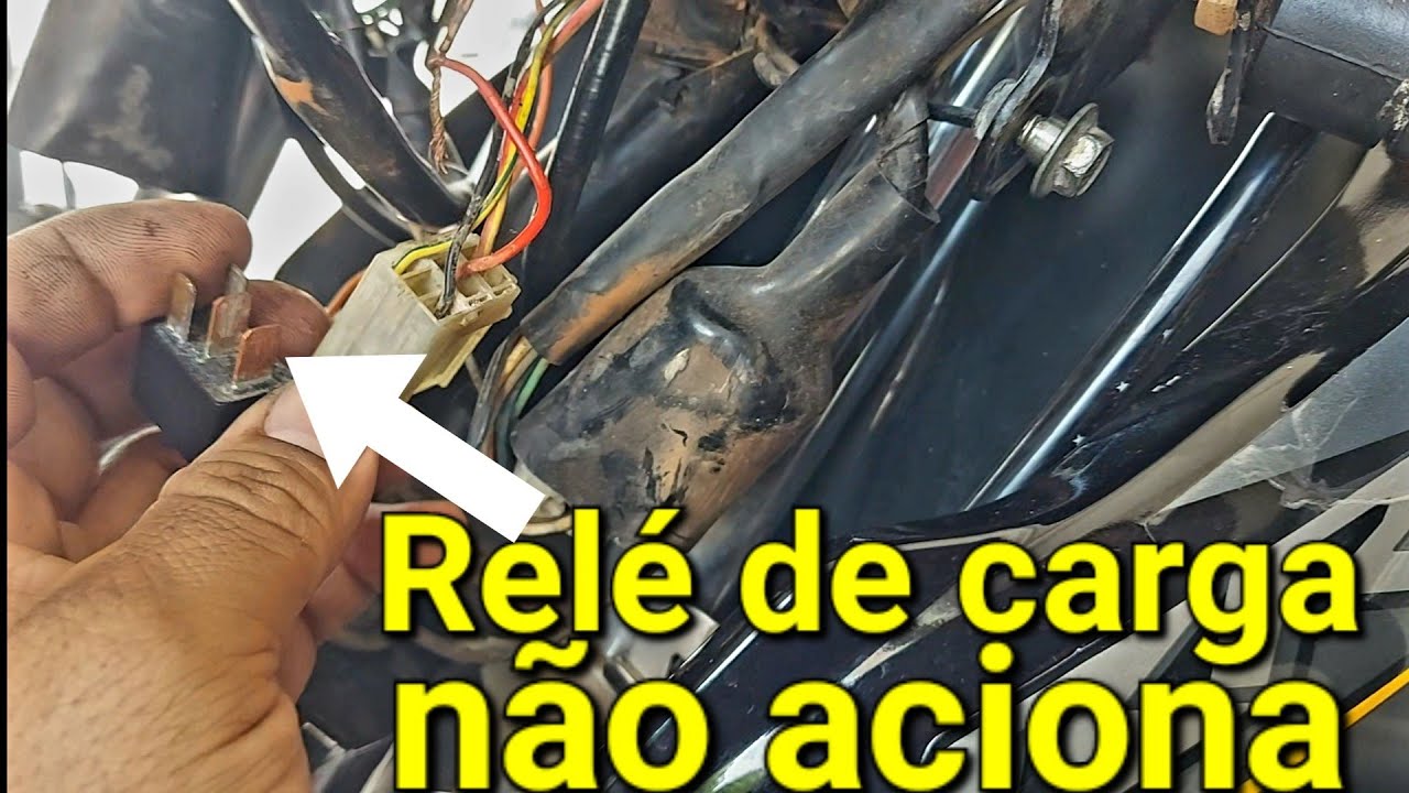Relé de carga não aciona e descarregou a bateria veja peça q deu defeito