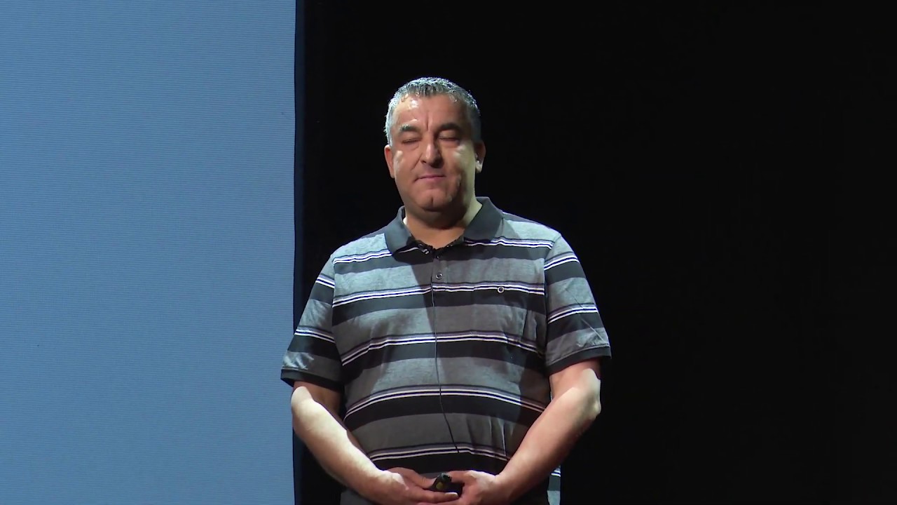 Mike, passionné de cloches | Mike Radio Fribourg | TEDxFribourg