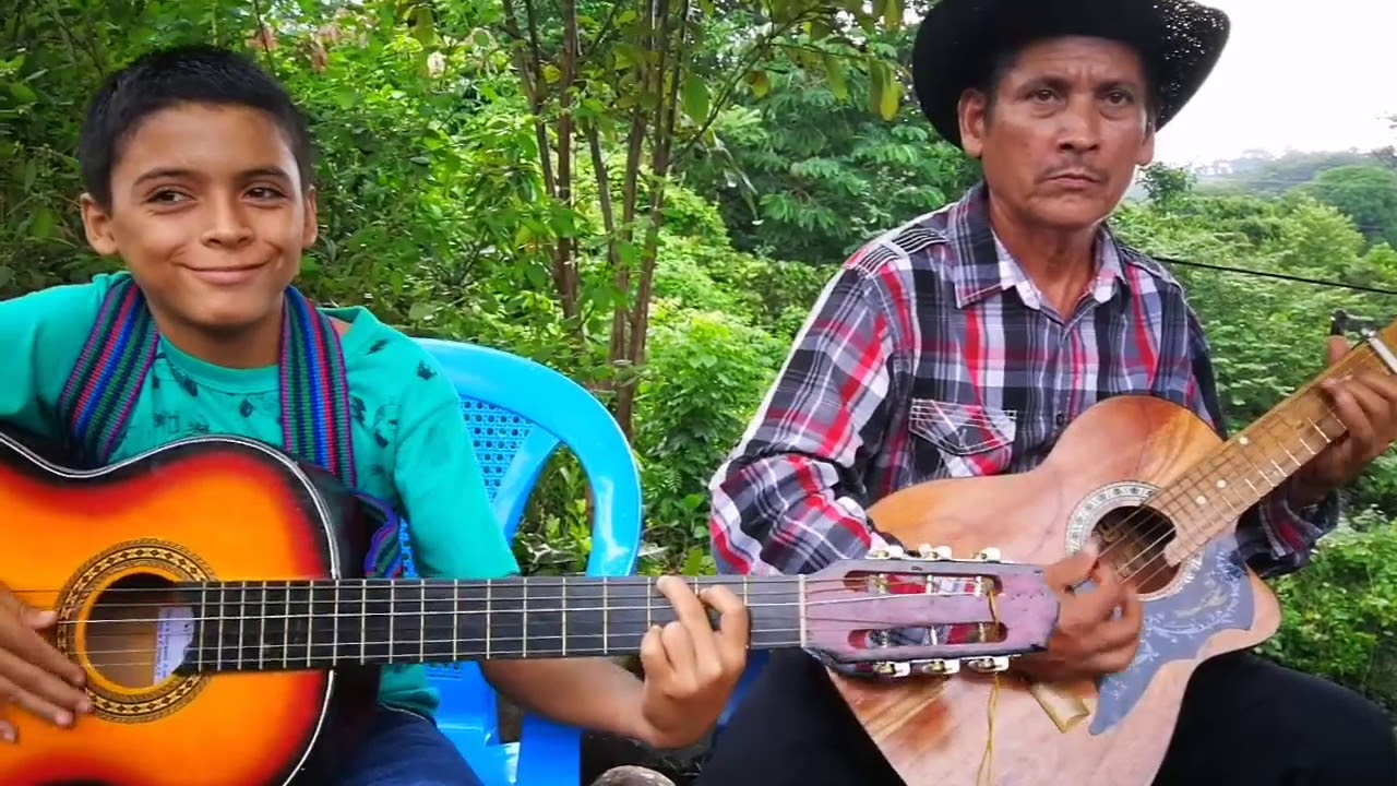 Rompí La Botella Del Conjunto Michoacán