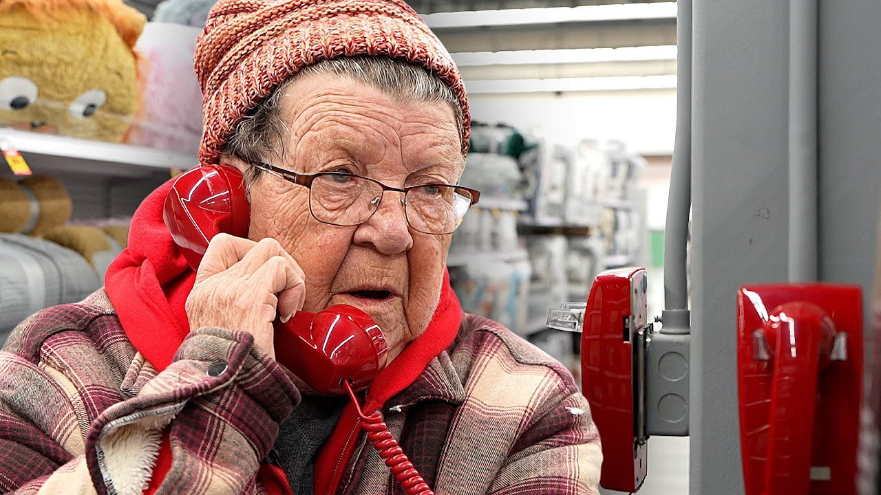 DIRTY RINGTONE PRANK ON GRANDMA!