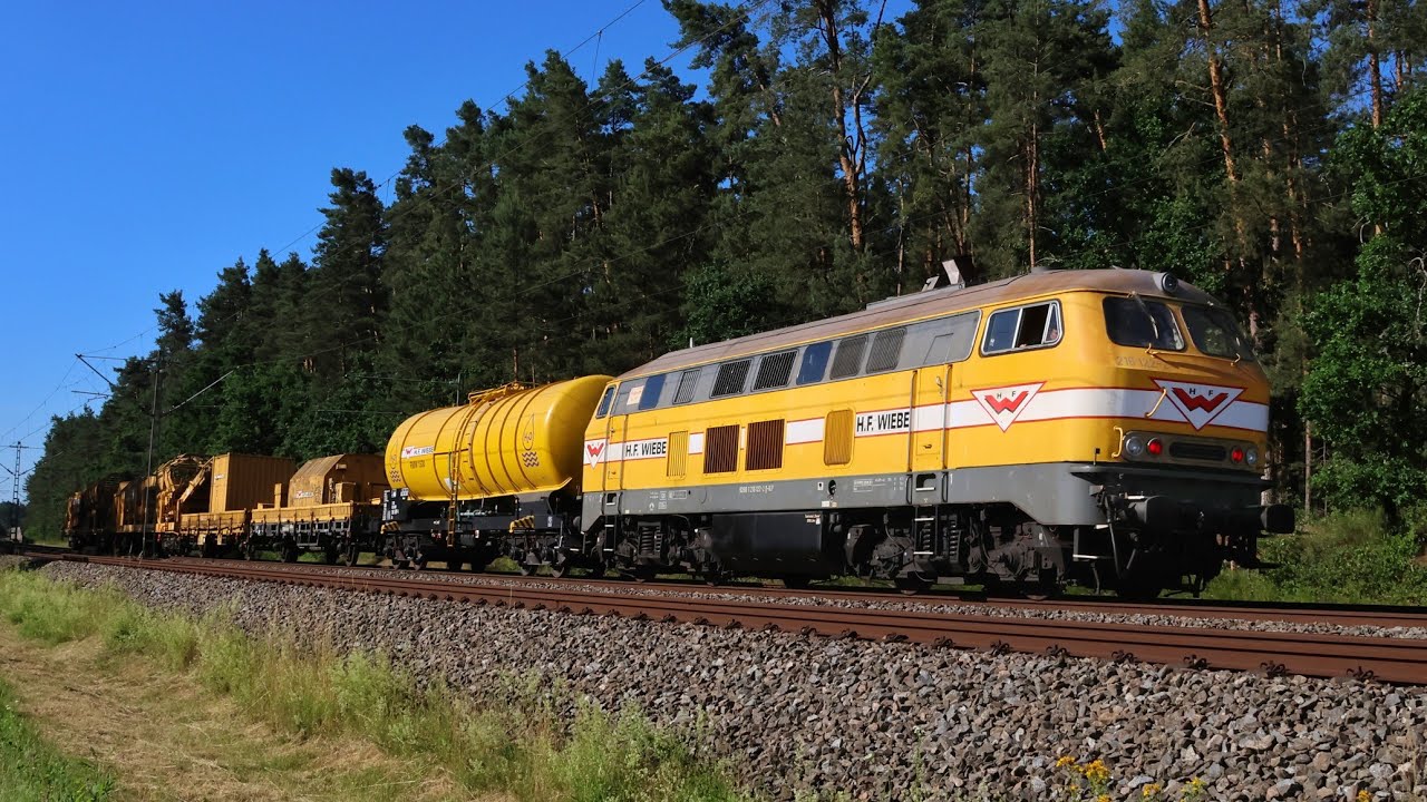 Wiebe 216 mit Bauzug & Kranzug nach Entgleisung in Roth
