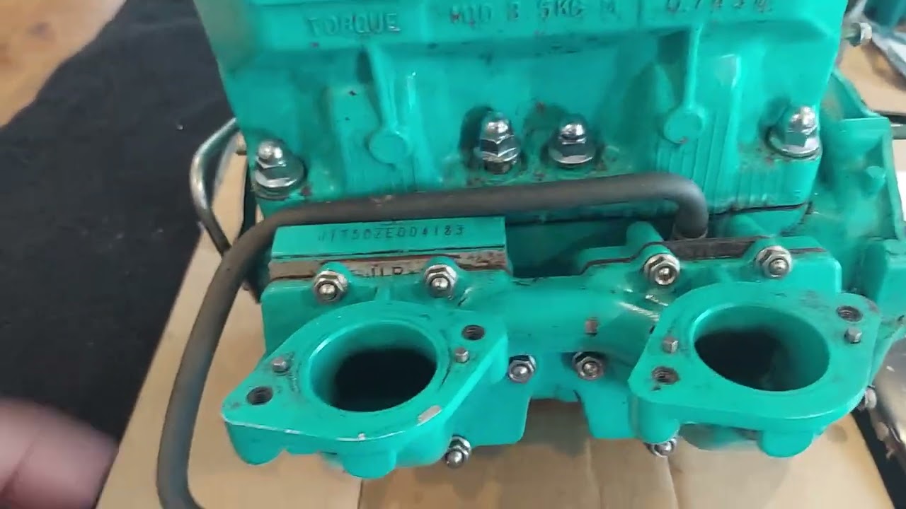 SBT Kawasaki 750 engine exchange explained. Unboxing. SS STS STX SXI. Similar to Kawasaki 650 core.