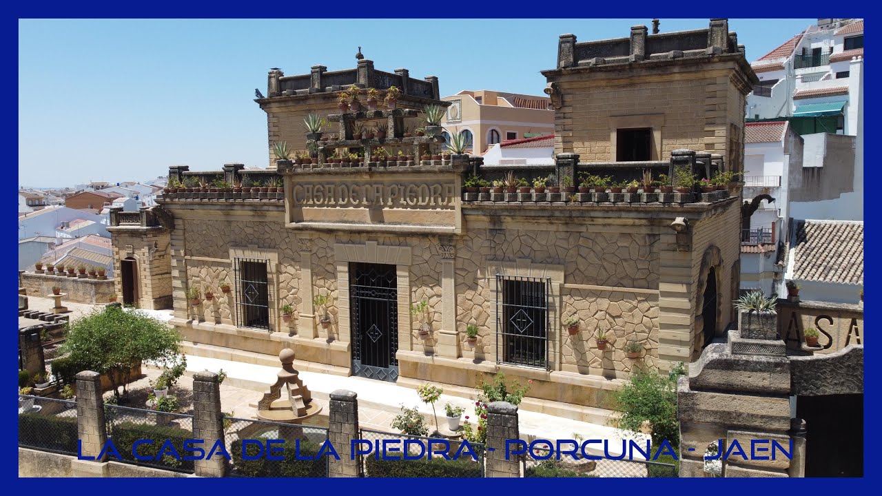 Genialidad o locura? La casa de la piedra en Porcuna - Ja&eacute;n - Espa&ntilde;a