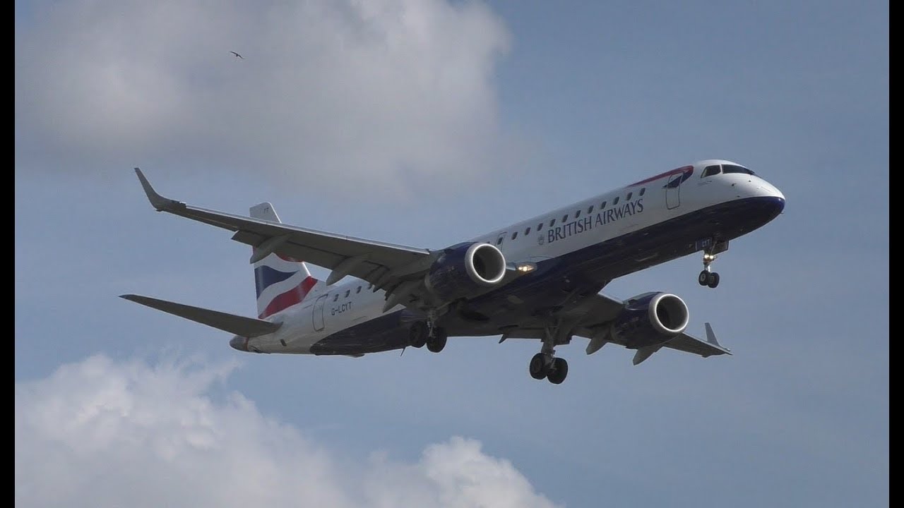 British Airways Embraer ERJ-190SR G-LCYT BA8493 Landing Berlin Tegel