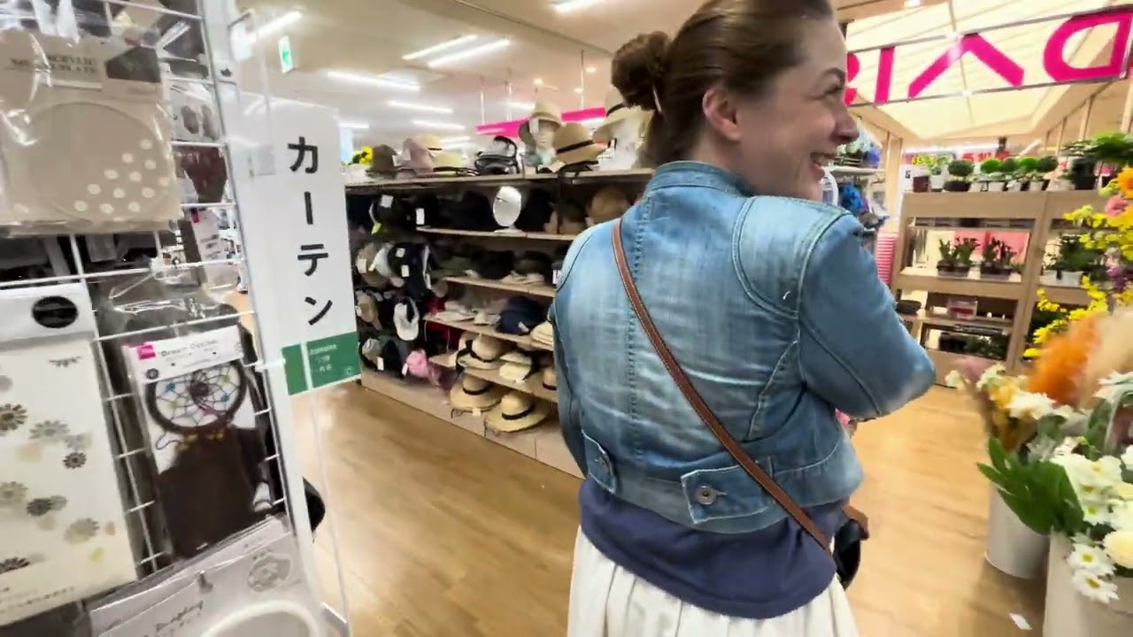 Япония. Всё ниже одного доллара , магазин DAISO .