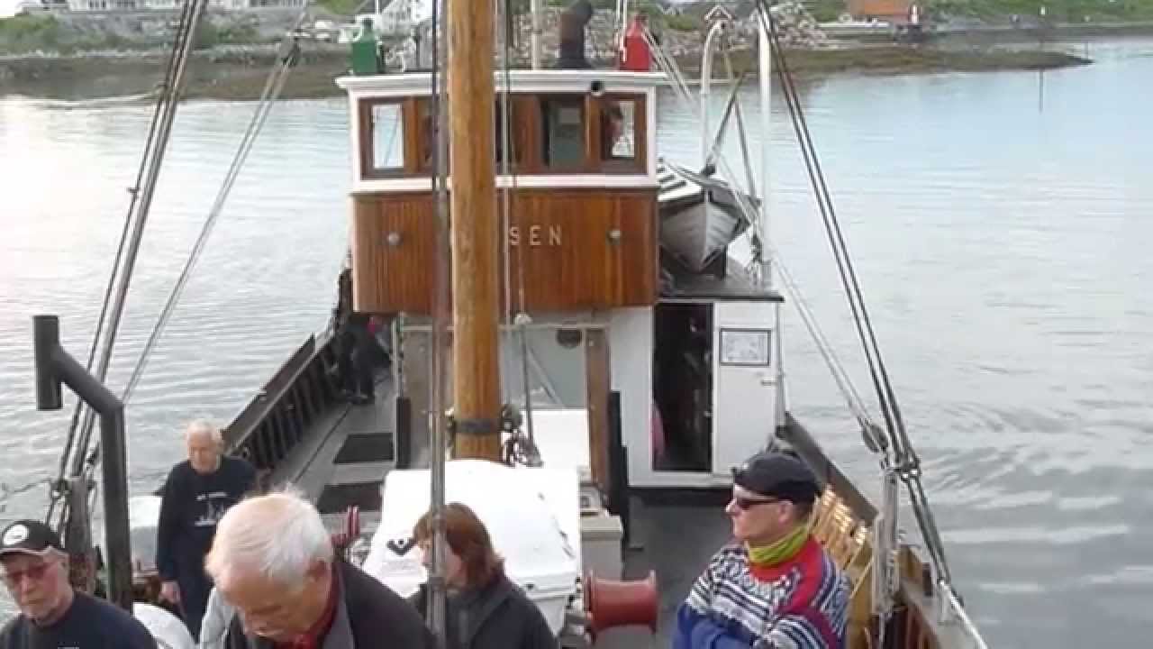 Faxsen ankommer Brønnøysund, 02 07  2015