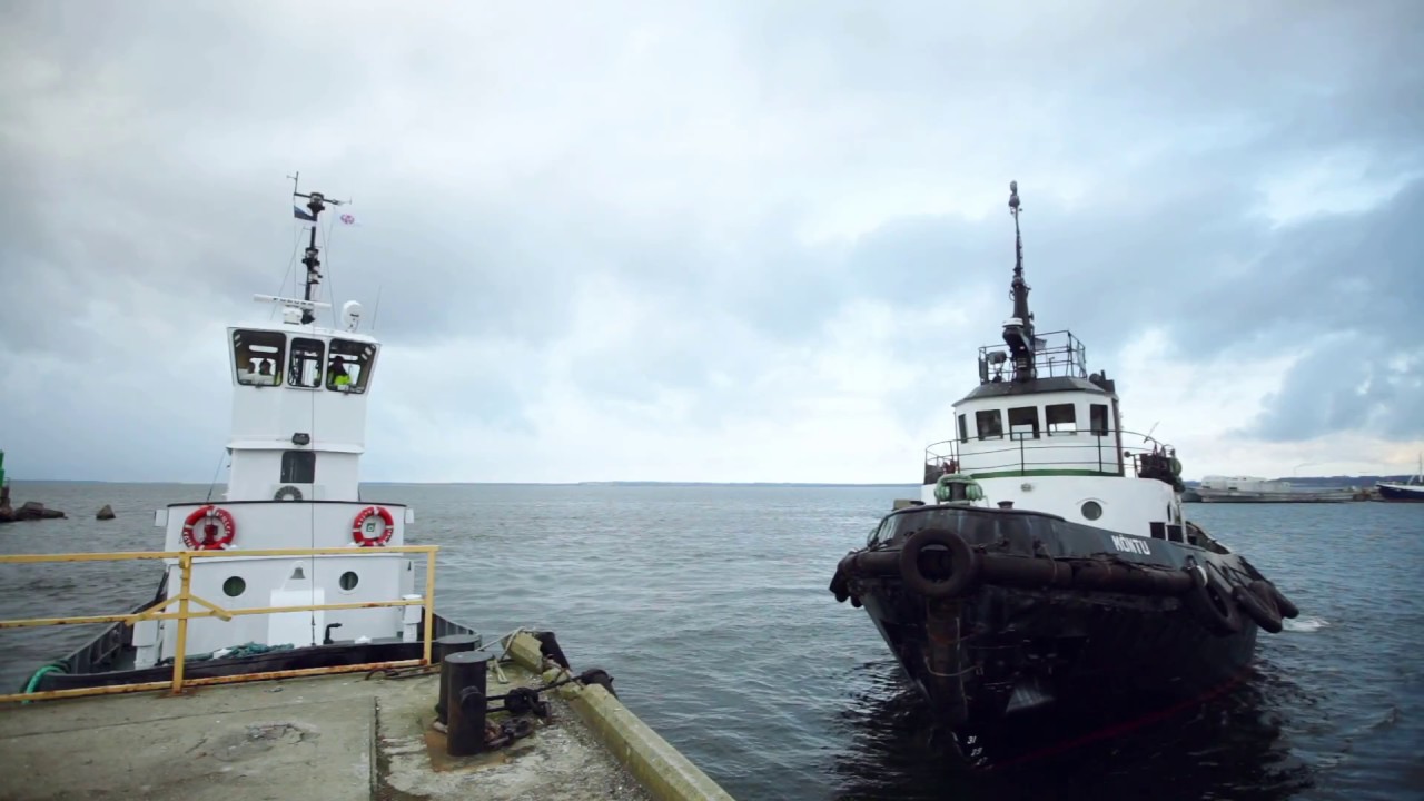 AKVA group: New Barge AC600 PVDB in production