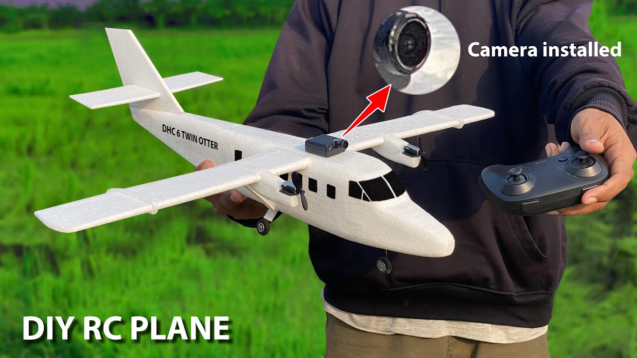Homede RC Plane DHC 6 Twin Otter with a small Camera installed
