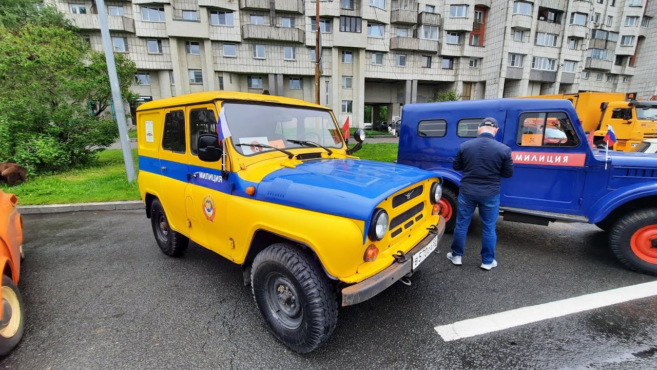 Парад ретро автомобилей ч.2 на фестиваль 