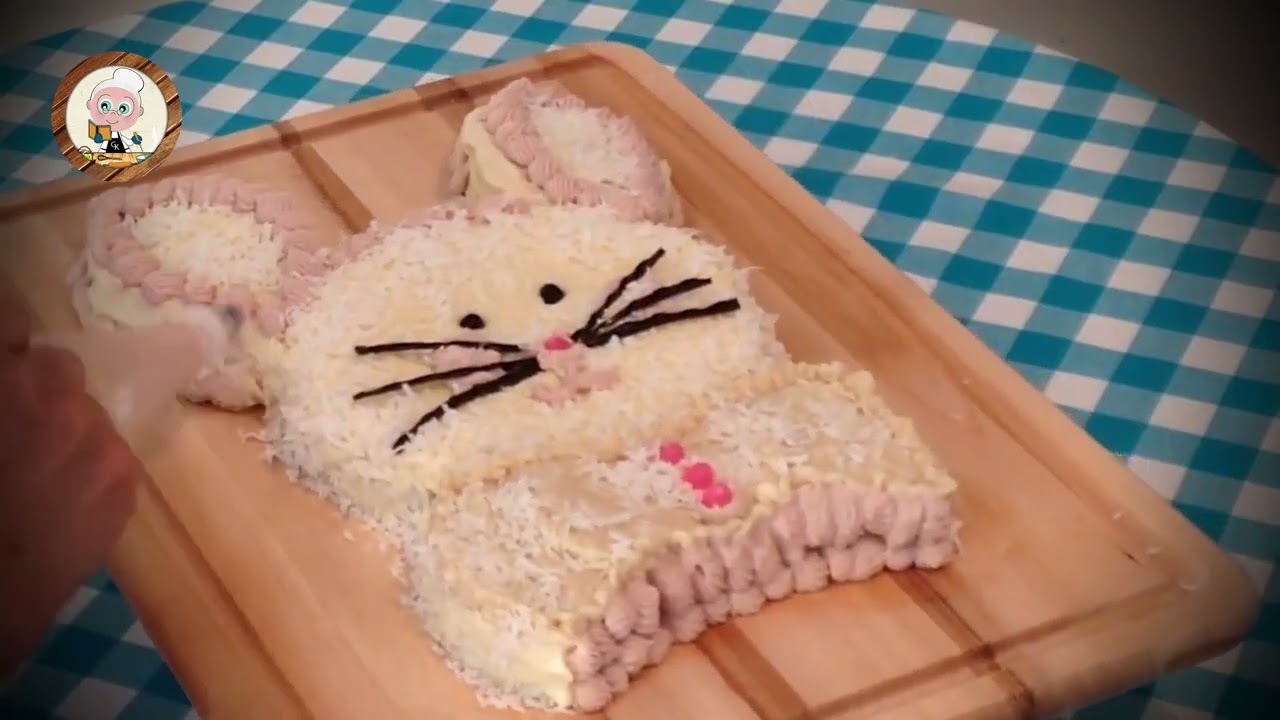 My Grandma ALWAYS made this cake for my Moms spring birthday #easterbunnycake #easterdesserts