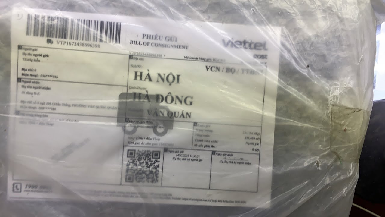 Mở quà khủng sau tết Fan gửi ra sửa, gặp con Asus T300 CHI mà lần đầu sờ vào run tay, nên lâu! 😁😁😁