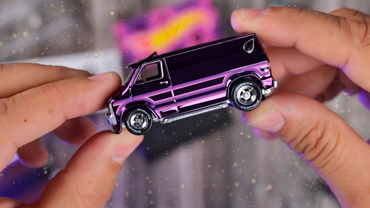 Revive la época dorada de las Vans con la icónica Dodge Van Tradesman de los años 70
