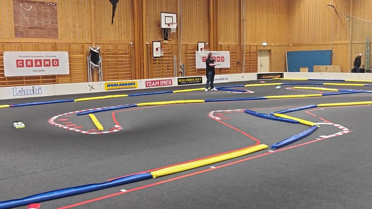 Elliot (Mi9) nails his laps! 