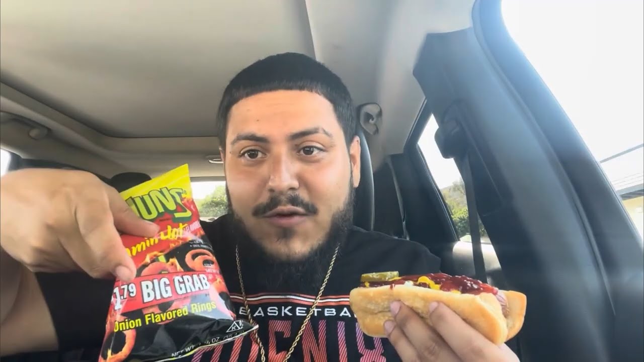TRYING CIRCLE K ⭕️ 3$ MEAL DEAL‼️