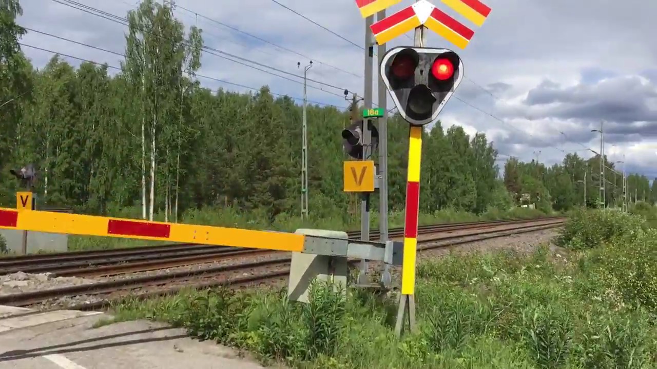 | Thanks for 7.9 M! | Järnvägsövergång // Level Crossing | Kvarnvägen, Korsträsk | Norrbotten [SE] |