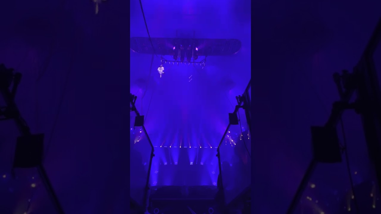 Alex Michael Trapeze  Zirkus Knie 2022